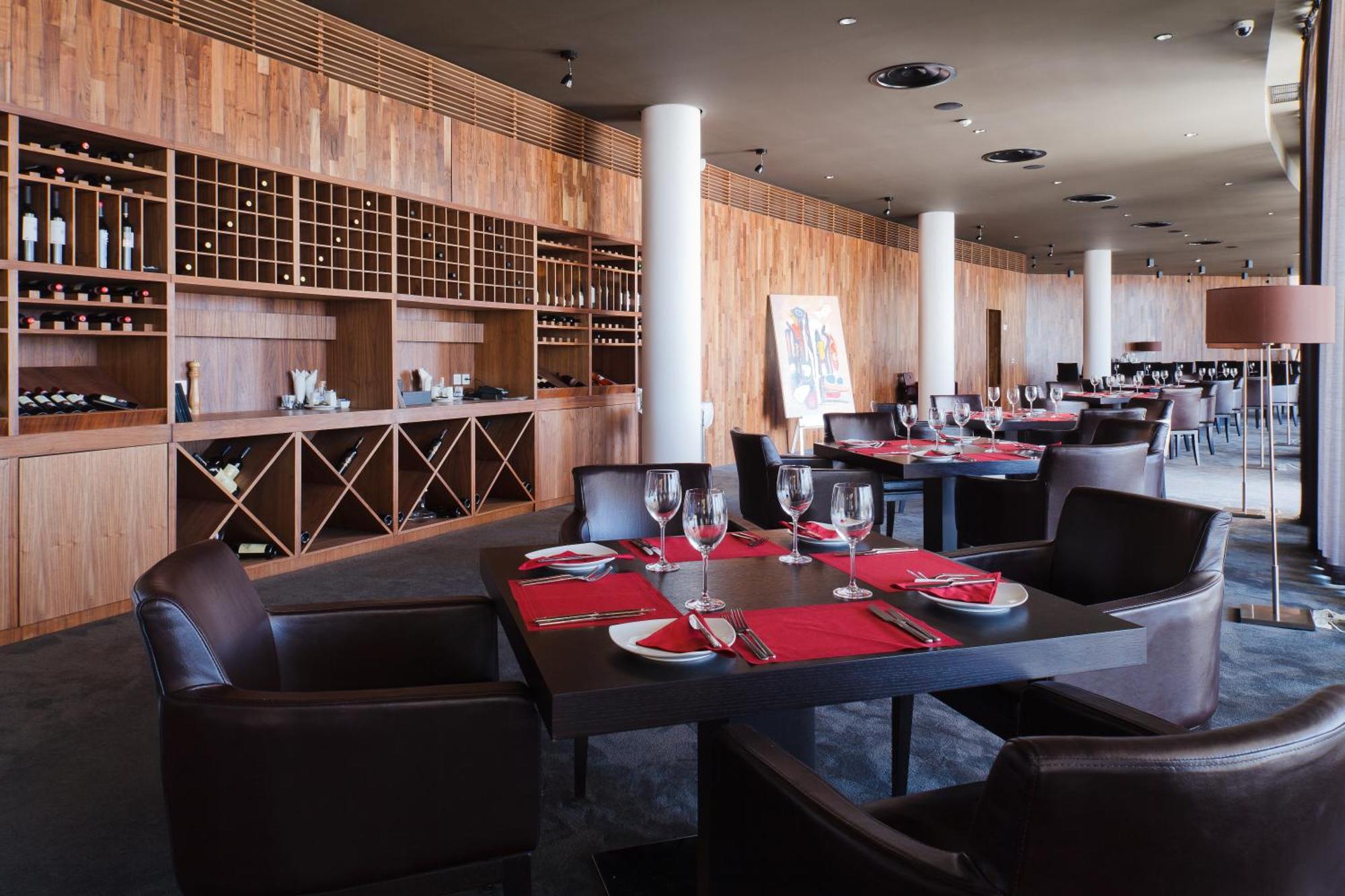 Lighthouse Golf & Spa Hotel Balchik Extérieur photo Restaurant