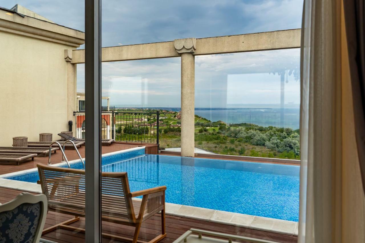 Lighthouse Golf & Spa Hotel Balchik Extérieur photo View from the hotel